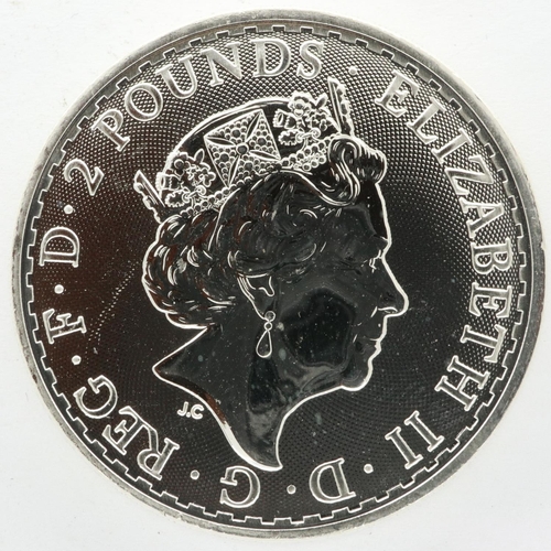 2098 - 2022 UK silver Britannia 1oz silver Bullion round. P&P Group 0 (£5+VAT for the first lot and £1+VAT ... 