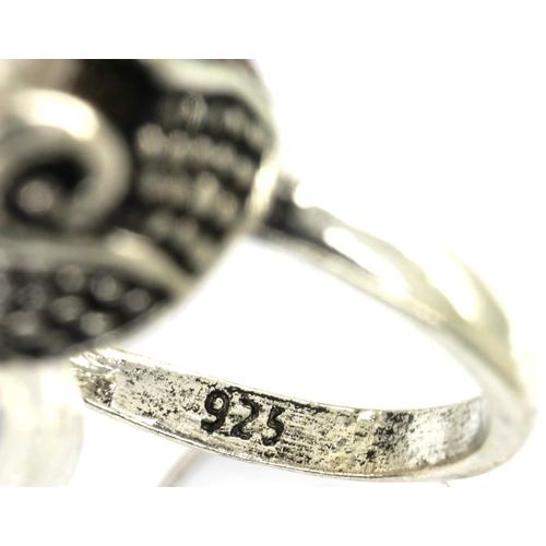 61 - Two 925 silver rings, size R and N. P&P Group 1 (£14+VAT for the first lot and £1+VAT for subsequent... 