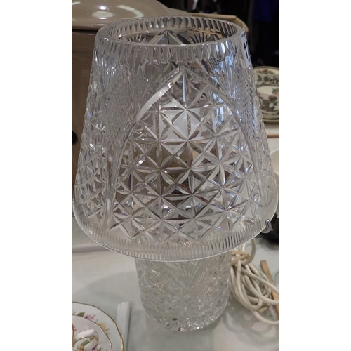 1299 - Stourbridge crystal table lamp, H: 34 cm. Not available for in-house P&P