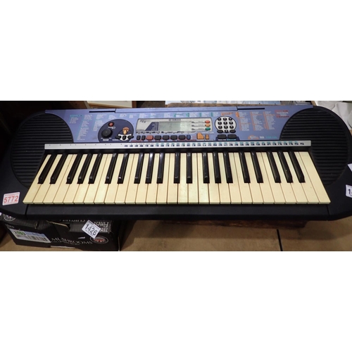 1424 - Yamaha PSR140 keyboard. Not available for in-house P&P