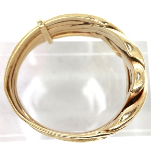 22 - Gents 9ct gold ring, size T/U, 8.4g. P&P Group 1 (£14+VAT for the first lot and £1+VAT for subsequen... 