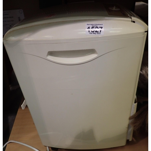 1527 - G.E.T dehumidifier. Not available for in-house P&P