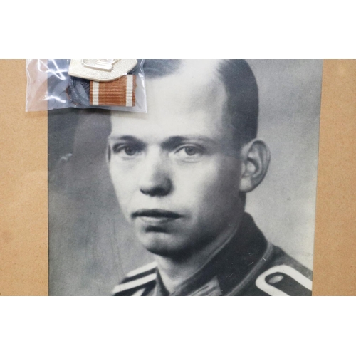 2151 - WWII German Soldiers mementos of his time serving on the Siegfried Line to include a photograph, Wes... 