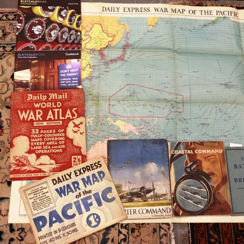 2160 - British WWII period magazines and booklets, with further later literature. P&P Group 1 (£14+VAT for ... 