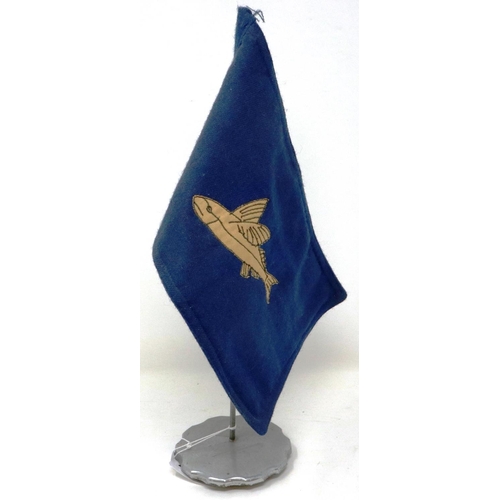 2163 - Car pennant displaying The Navy Air Arm insignia, the base threaded, overall H: 38 cm. P&P Group 1 (... 