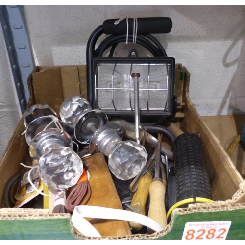 1952 - Mixed tools, rodent traps and glass door knobs. Not available for in-house P&P