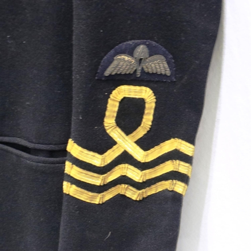 2248 - British Royal Navy wool tunic, badged and with Cadet Force ribbon, approximate size M. P&P Group 2 (... 