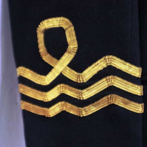 2248 - British Royal Navy wool tunic, badged and with Cadet Force ribbon, approximate size M. P&P Group 2 (... 