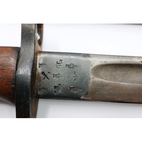 2255 - WWI British 1907 pattern bayonet, maker Wilkinson, with metal bound leather scabbard. P&P Group 2 (£... 