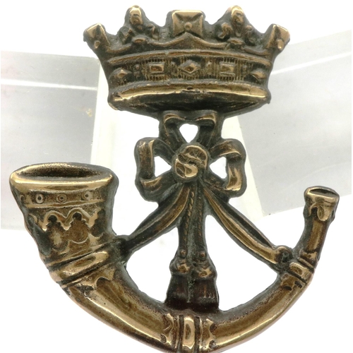 2273 - Boer War period Duke of Cornwall Light Infantry Officers silvered cap badge. P&P Group 1 (£14+VAT fo... 