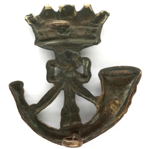 2273 - Boer War period Duke of Cornwall Light Infantry Officers silvered cap badge. P&P Group 1 (£14+VAT fo... 