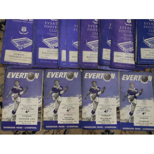 2143 - Mixed Everton and England programmes. P&P Group 2 (£18+VAT for the first lot and £3+VAT for subseque... 