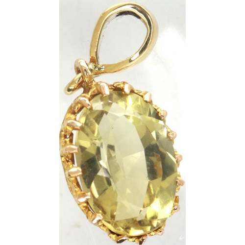 13 - 18ct gold citrine set pendant, H: 40 mm, 1.3g. P&P Group 1 (£14+VAT for the first lot and £1+VAT for... 