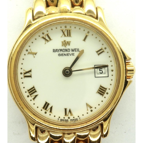 108 - RAYMOND WEIL: ladies wristwatch on a gold plated bracelet, with inner and outer boxes, working at lo... 