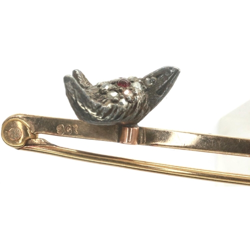 11 - Late Victorian gold brooch with fox head design, on a 9ct gold bar, rose cut diamonds and garnet cab... 