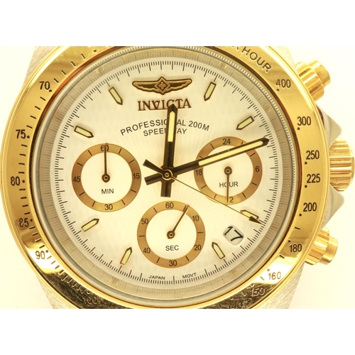 119 - INVICTA: gents chronomantic wristwatch, dial D: 30 mm. P&P Group 1 (£14+VAT for the first lot and £1... 