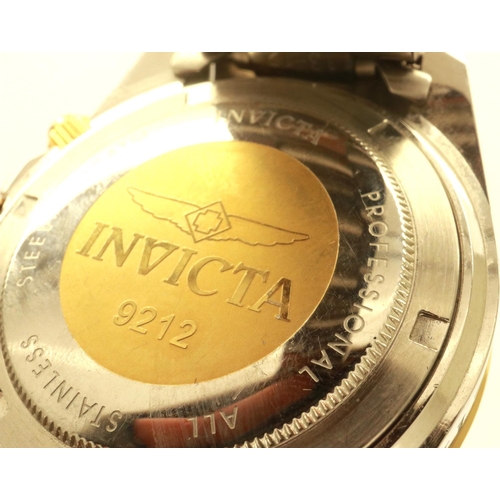 119 - INVICTA: gents chronomantic wristwatch, dial D: 30 mm. P&P Group 1 (£14+VAT for the first lot and £1... 