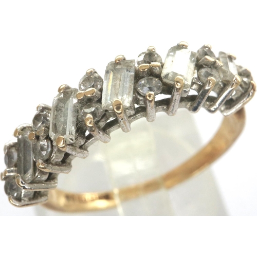 27 - 9ct gold ring with Cubic Zirconia stones, size L, 2.0g. P&P Group 1 (£14+VAT for the first lot and £... 