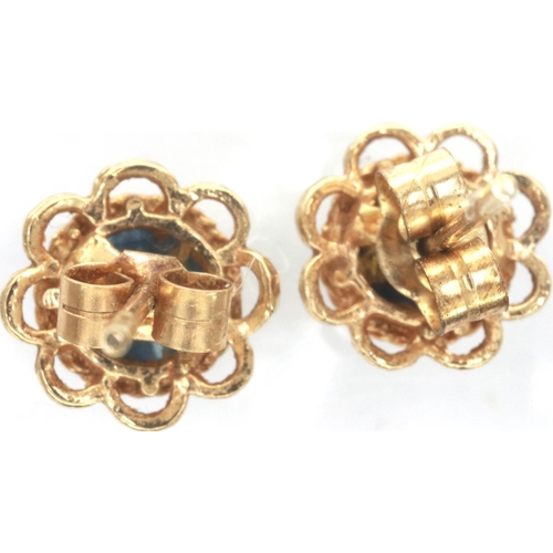 38 - 9ct gold sapphire set stud earrings, 1.5g. P&P Group 1 (£14+VAT for the first lot and £1+VAT for sub... 