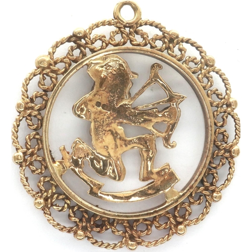 64 - 9ct gold Sagittarius pendant, H: 3 mm, 3.3g. P&P Group 1 (£14+VAT for the first lot and £1+VAT for s... 