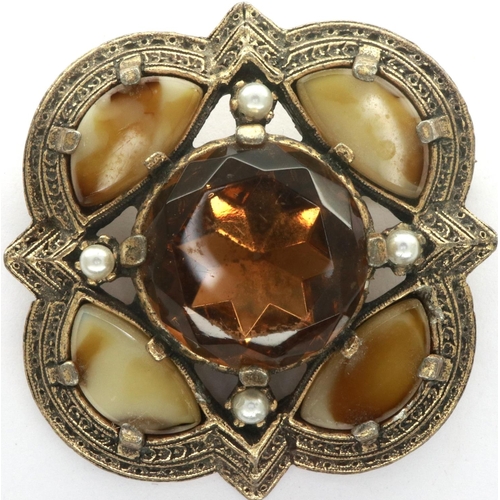 69 - Scottish Celtic brooch, boxed, with Miracle written verso, H: 45 mm. P&P Group 1 (£14+VAT for the fi... 