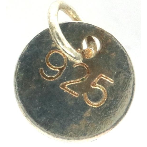 89 - Mixed 925 silver to include thirteen charms and two chains. P&P Group 1 (£14+VAT for the first lot a... 