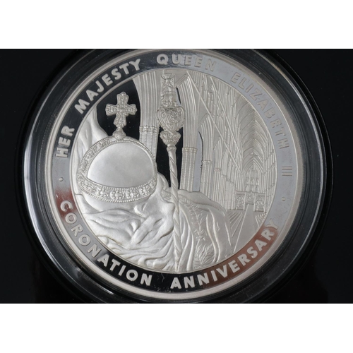 152 - Rare 2013 5oz silver proof collectors edition round, The 60th Anniversary of The Queens Coronation, ... 