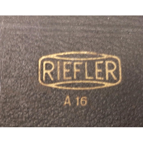 164 - Riefler A16 draughts man drawing set, complete. P&P Group 2 (£18+VAT for the first lot and £3+VAT fo... 