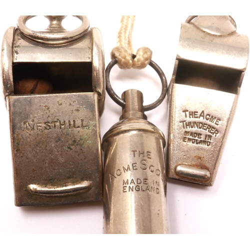 178 - Mixed whistles including Acme and Nesthill, with a Bosuns whistle (4). P&P Group 1 (£14+VAT for the ... 
