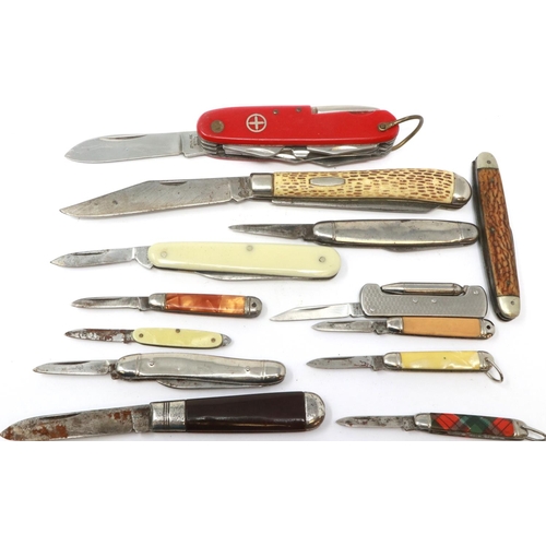 183 - Twelve vintage folding pocket knives. P&P Group 1 (£14+VAT for the first lot and £1+VAT for subseque... 