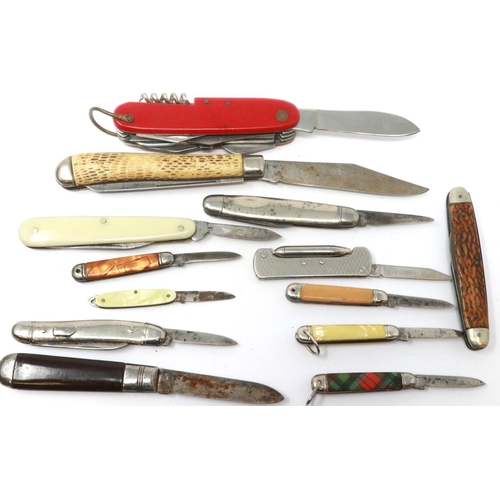 183 - Twelve vintage folding pocket knives. P&P Group 1 (£14+VAT for the first lot and £1+VAT for subseque... 