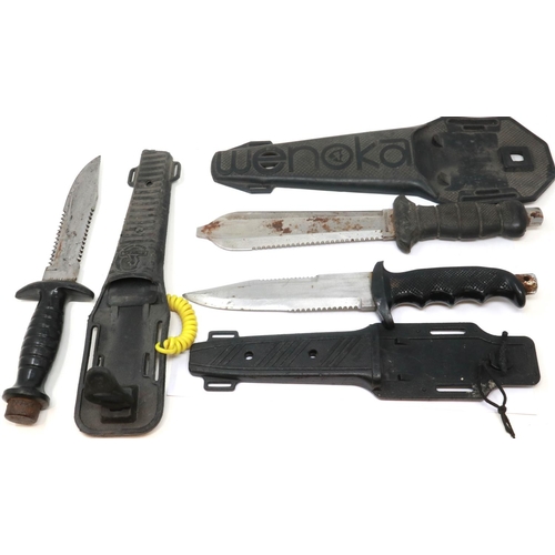 184 - Three divers knives, each with sheathes. P&P Group 2 (£18+VAT for the first lot and £3+VAT for subse... 