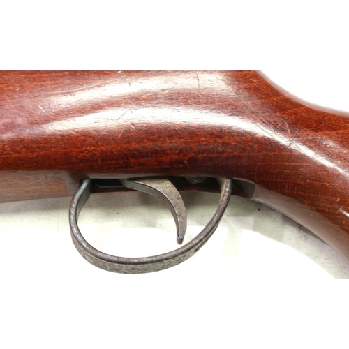 190 - BSA Meteor .22 air rifle. P&P Group 3 (£25+VAT for the first lot and £5+VAT for subsequent lots)