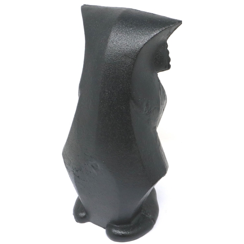 342 - Cast iron Art Deco style doorstop in the form of a stylized cat, H: 26 cm. P&P Group 2 (£18+VAT for ... 