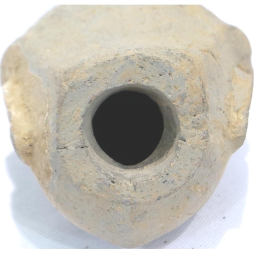 287 - A Han Dynasty figurehead, formed of clay and hollow, H: 10 cm. P&P Group 1 (£14+VAT for the first lo... 