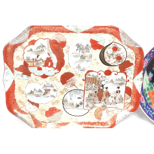 301 - Japanese Satsuma tray, with four character mark to base, L: 36 cm, and a Japanese Famille Noir plate... 