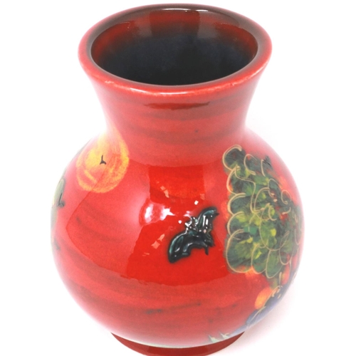 246 - Anita Harris bats vase, signed in gold, H: 14 cm. P&P Group 1 (£14+VAT for the first lot and £1+VAT ... 