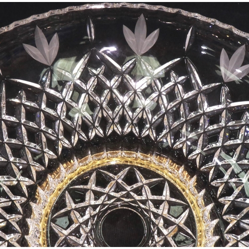 324 - Killarney crystal glass centre bowl on four brass supports, D: 30 cm. P&P Group 3 (£25+VAT for the f... 