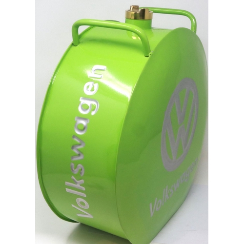 346 - Lime green VW petrol can, H: 37 cm. P&P Group 3 (£25+VAT for the first lot and £5+VAT for subsequent... 