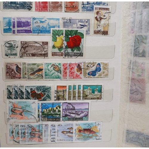 390 - Six Great Britain and world stamp albums. P&P Group 2 (£18+VAT for the first lot and £3+VAT for subs... 