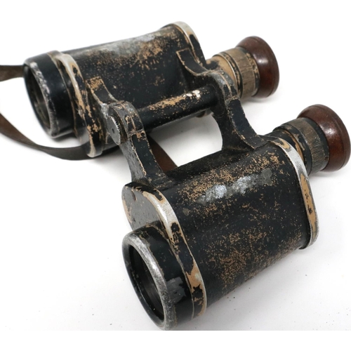 431 - Pair of German WWII period binoculars with traces of desert paint. P&P Group 1 (£14+VAT for the firs... 