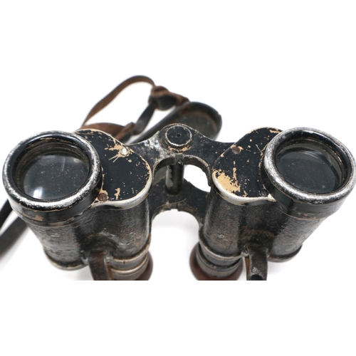 431 - Pair of German WWII period binoculars with traces of desert paint. P&P Group 1 (£14+VAT for the firs... 