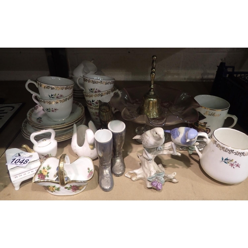 1048 - Mixed ceramics including a tea set. Not available for in-house P&P