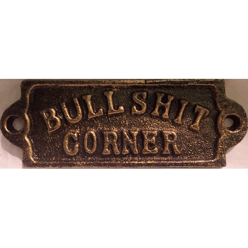 1071 - Cast iron bronzed Bull**** corner plaque, W: 10 cm. P&P Group 1 (£14+VAT for the first lot and £1+VA... 