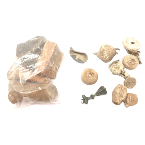 1102 - Quantity of metal detecting finds including Samin Ancient pottery fragments, Medieval spinning  whor... 