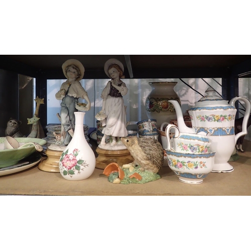 1153 - Mixed ceramics including Wedgwood. Not available for in-house P&P