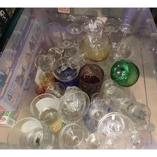 1192 - Quantity of mixed glassware. Not available for in-house P&P