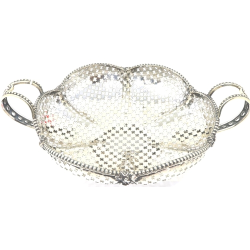 1236 - Silver plated pierced footed dish with twin handles, D: 25 cm. P&P Group 2 (£18+VAT for the first lo... 