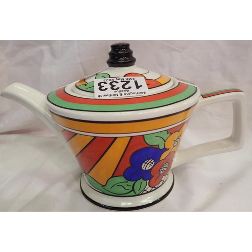 1233 - Inspired by Clarice Cliff bizarre ware teapot. P&P Group 2 (£18+VAT for the first lot and £3+VAT for... 