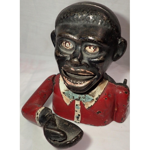 1234 - Vintage cast iron automaton money box. P&P Group 1 (£14+VAT for the first lot and £1+VAT for subsequ... 